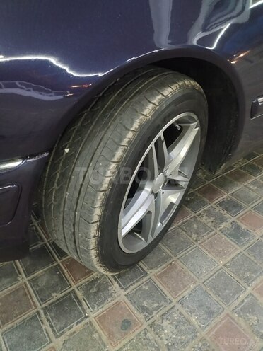 Mercedes E 240 1998, 381,000 km - 2.4 l - Bakı