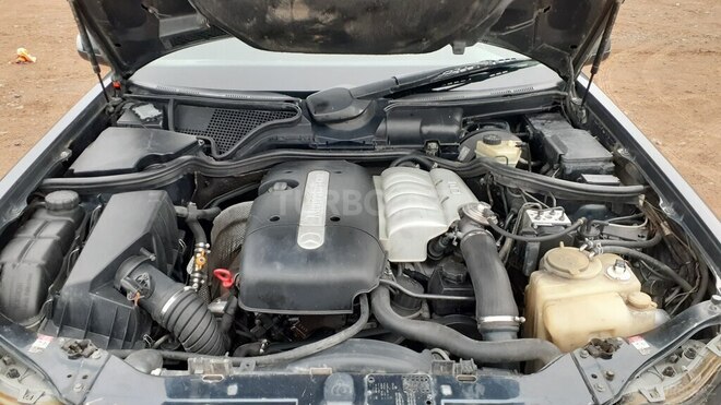 Mercedes E 220 1999, 401,001 km - 2.2 l - Bakı