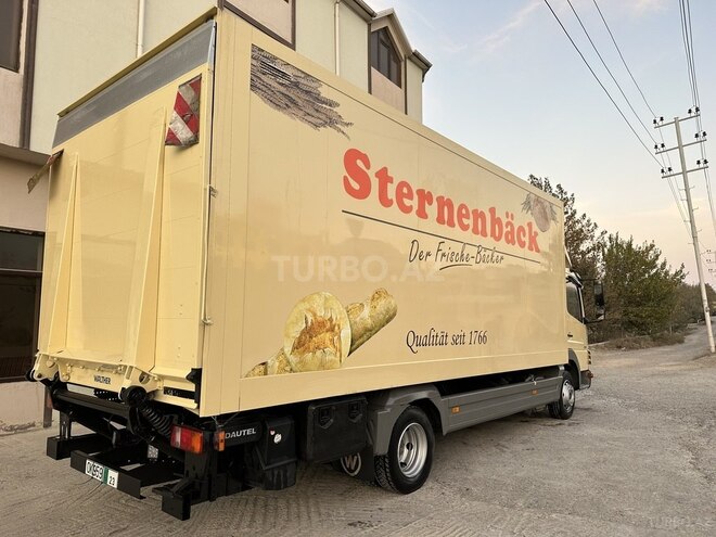 Mercedes Atego 818 2010, 382,000 km - 4.3 l - Bakı