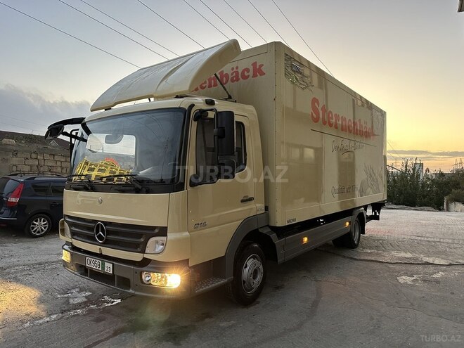 Mercedes Atego 818 2010, 382,000 km - 4.3 l - Bakı