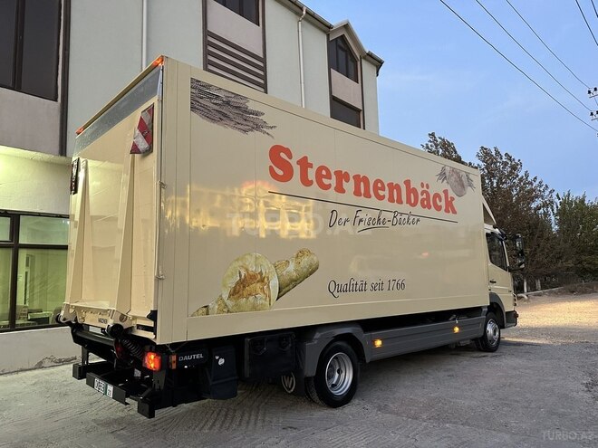 Mercedes Atego 818 2010, 382,000 km - 4.3 l - Bakı