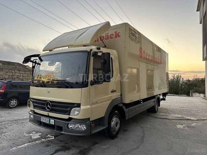 Mercedes Atego 818 2010, 382,000 km - 4.3 l - Bakı