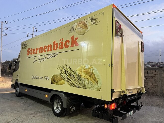 Mercedes Atego 818 2010, 382,000 km - 4.3 l - Bakı