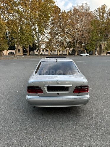 Mercedes E 230 1997, 328,000 km - 2.3 l - Mingəçevir