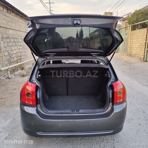 Toyota Corolla 2004, 207,000 km - 1.4 л - Bakı