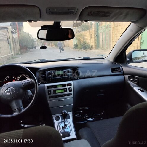Toyota Corolla 2004, 207,000 km - 1.4 л - Bakı