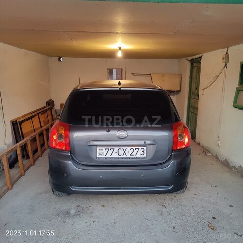 Toyota Corolla 2004, 207,000 km - 1.4 л - Bakı
