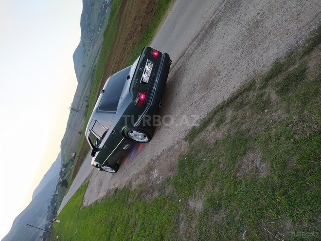 Mercedes E 300 1993, 526,385 km - 3.0 l - Bakı