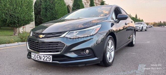 Chevrolet Cruze 2017, 98,000 km - 1.4 l - Gəncə