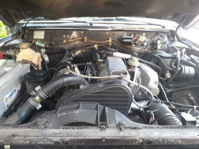 Nissan Patrol 1996, 400,000 km - 2.8 l - Bakı