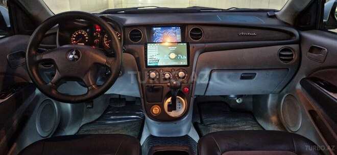 Mitsubishi Airtrek 2001, 250,000 km - 2.0 l - Sumqayıt