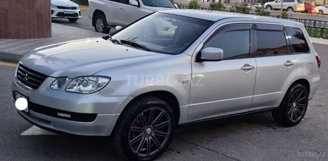 Mitsubishi Airtrek 2001, 250,000 km - 2.0 l - Sumqayıt