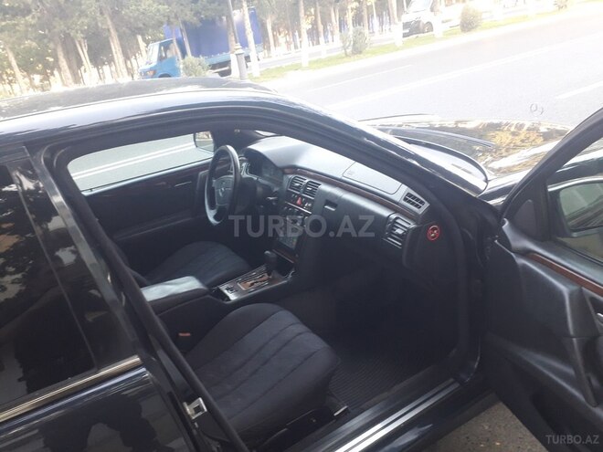 Mercedes E 240 1999, 315,263 km - 2.4 л - Sumqayıt
