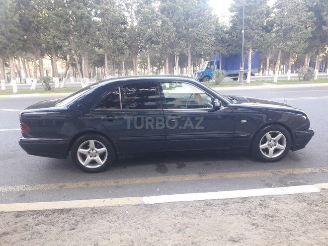 Mercedes E 240 1999, 315,263 km - 2.4 л - Sumqayıt