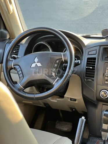 Mitsubishi Pajero 2007, 209,191 km - 3.0 л - Gəncə