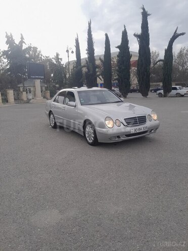 Mercedes E 240 1999, 254,198 km - 2.4 л - Zərdab