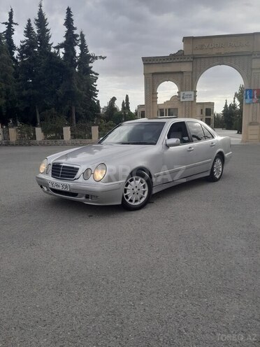 Mercedes E 240 1999, 254,198 km - 2.4 л - Zərdab