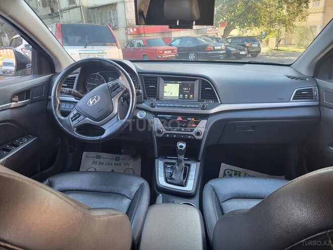 Hyundai Elantra 2015, 158,700 km - 1.6 l - Bakı