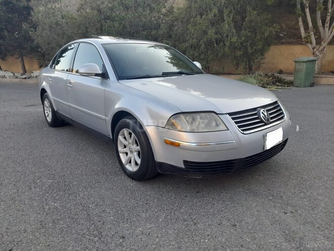 Volkswagen Passat 2004, 285,000 km - 1.8 l - Bakı