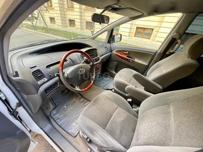 Toyota Previa 2004, 238,000 km - 2.4 л - Bakı