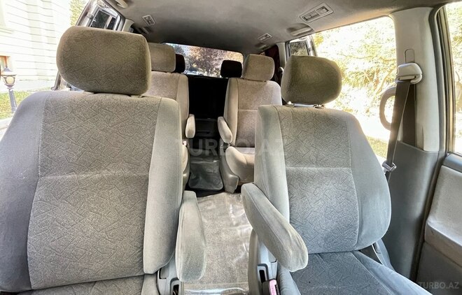 Toyota Previa 2004, 238,000 km - 2.4 л - Bakı