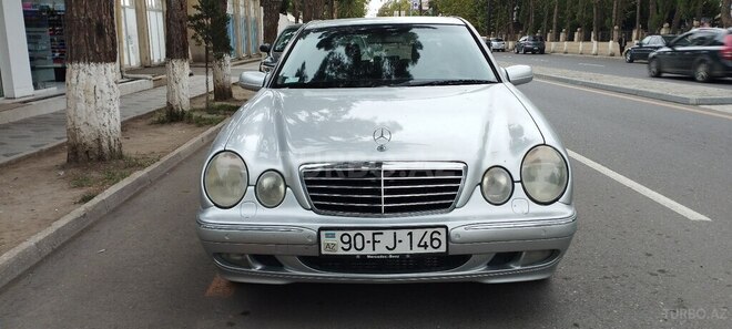 Mercedes E 270 2000, 660,000 km - 2.7 l - Qazax