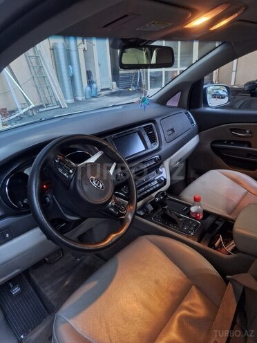 Kia Carnival 2016, 245,500 km - 2.2 l - Bakı