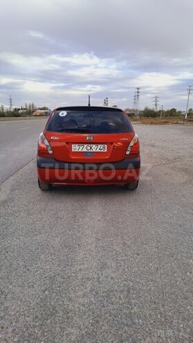 Kia Rio 2005, 198,000 km - 1.5 l - Ucar