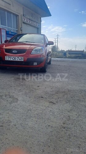 Kia Rio 2005, 198,000 km - 1.5 l - Ucar