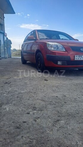 Kia Rio 2005, 198,000 km - 1.5 l - Ucar