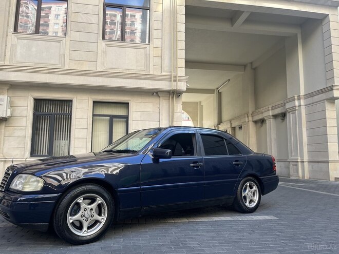 Mercedes C 200 1995, 480,000 km - 2.0 l - Bakı