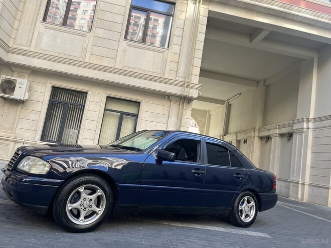 Mercedes C 200 1995, 480,000 km - 2.0 l - Bakı