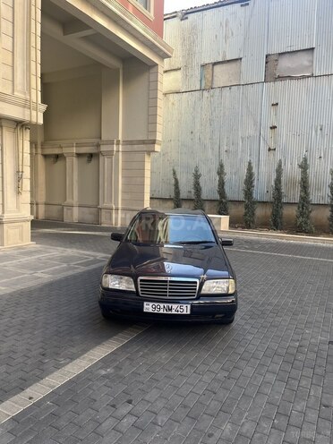 Mercedes C 200 1995, 480,000 km - 2.0 l - Bakı