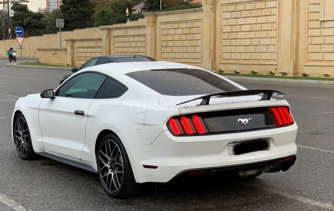 Ford Mustang 2015, 181,000 km - 2.3 l - Bakı