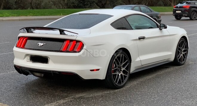 Ford Mustang 2015, 181,000 km - 2.3 l - Bakı