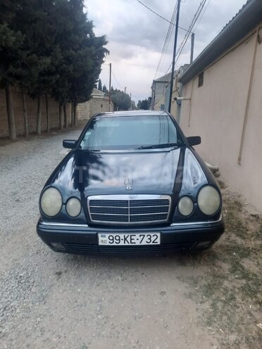 Mercedes E 230 1996, 417,000 km - 2.3 l - Bakı