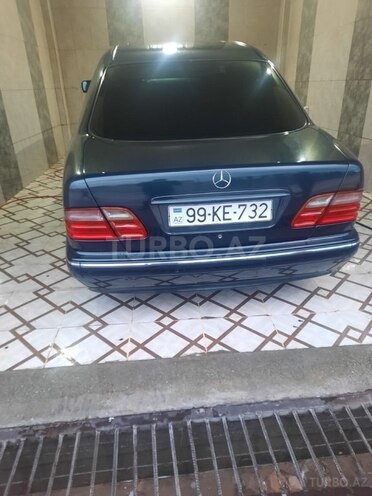 Mercedes E 230 1996, 417,000 km - 2.3 l - Bakı