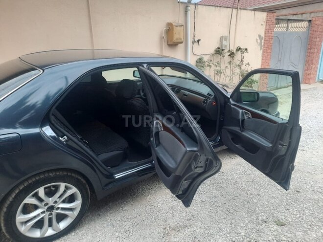 Mercedes E 230 1996, 417,000 km - 2.3 l - Bakı