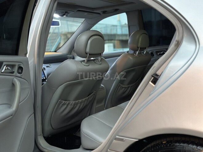 Mercedes C 230 2005, 250,000 km - 1.8 l - Quba