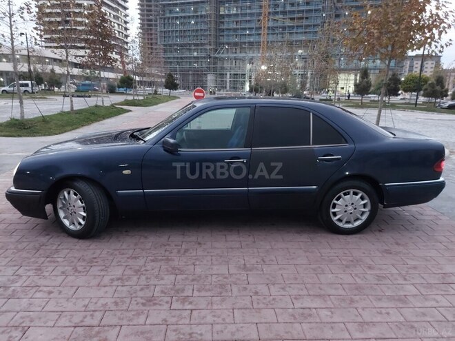 Mercedes E 220 1999, 400,000 km - 2.2 л - Bakı