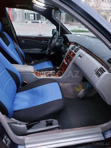 Mercedes E 220 1999, 400,000 km - 2.2 л - Bakı
