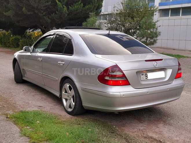 Mercedes E 220 2005, 365,000 km - 2.2 l - Sabirabad