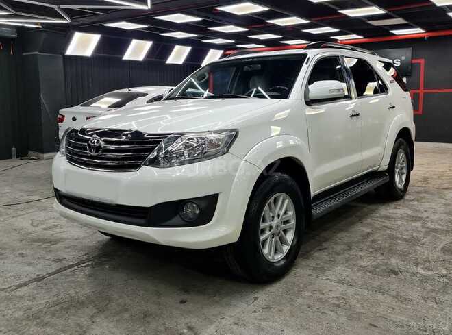 Toyota Fortuner 2011, 190,000 km - 2.7 l - Bakı