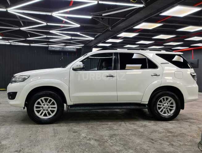 Toyota Fortuner 2011, 190,000 km - 2.7 l - Bakı
