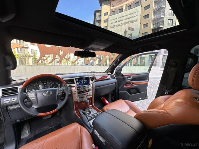 Lexus LX 570 2015, 162,000 km - 5.7 l - Bakı