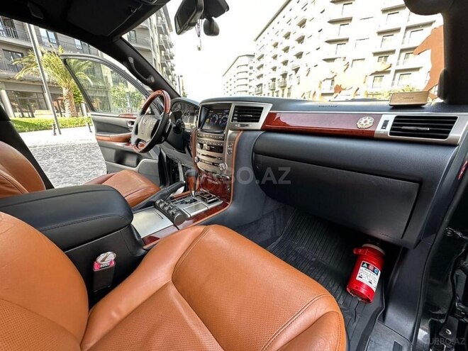 Lexus LX 570 2015, 162,000 km - 5.7 l - Bakı