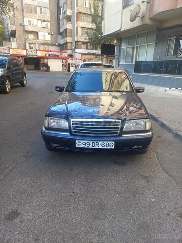 Mercedes C 240 1998, 238,500 km - 2.4 l - Bakı