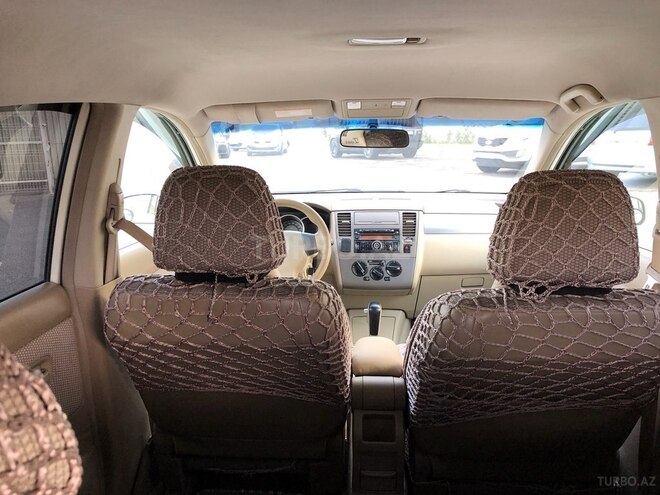 Nissan Tiida 2006, 180,000 km - 1.6 l - Bakı
