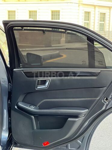 Mercedes E 220 2013, 228,400 km - 2.2 l - Bakı