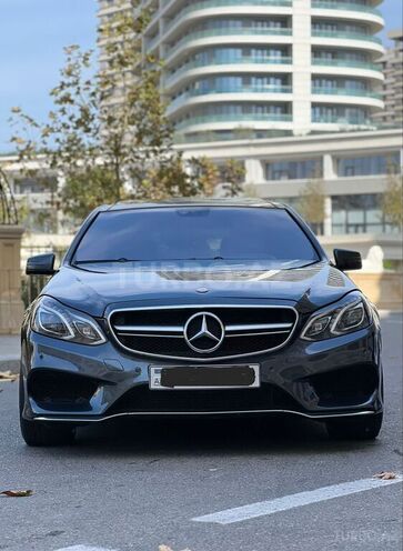 Mercedes E 220 2013, 228,400 km - 2.2 l - Bakı